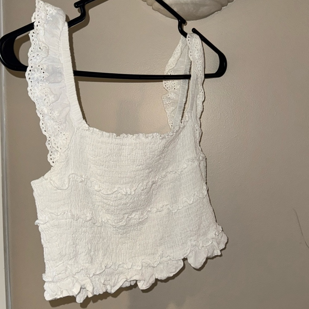 Le Lis Boutique White eyelet frill set